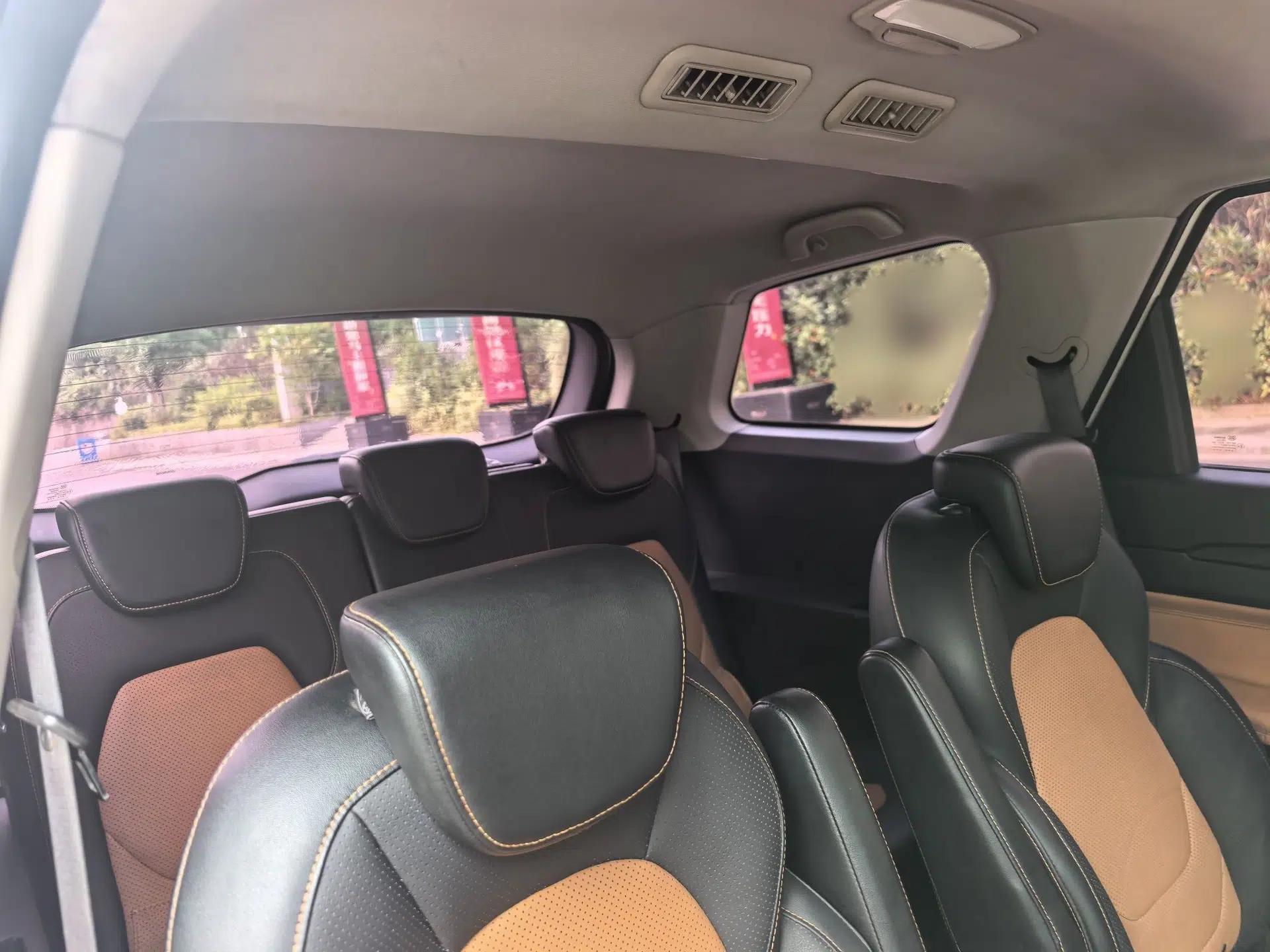 Wuling Hongguang S3 2018 1.5T Manual Luxury Model China V Standard — миниатюра 17