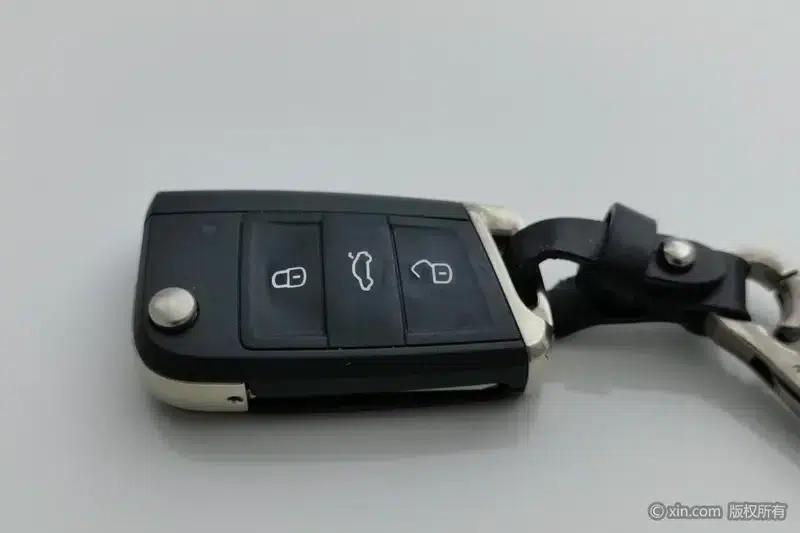 Tiguan L PHEV 2023 430PHEV Plug-in Hybrid Flagship Edition — миниатюра 6
