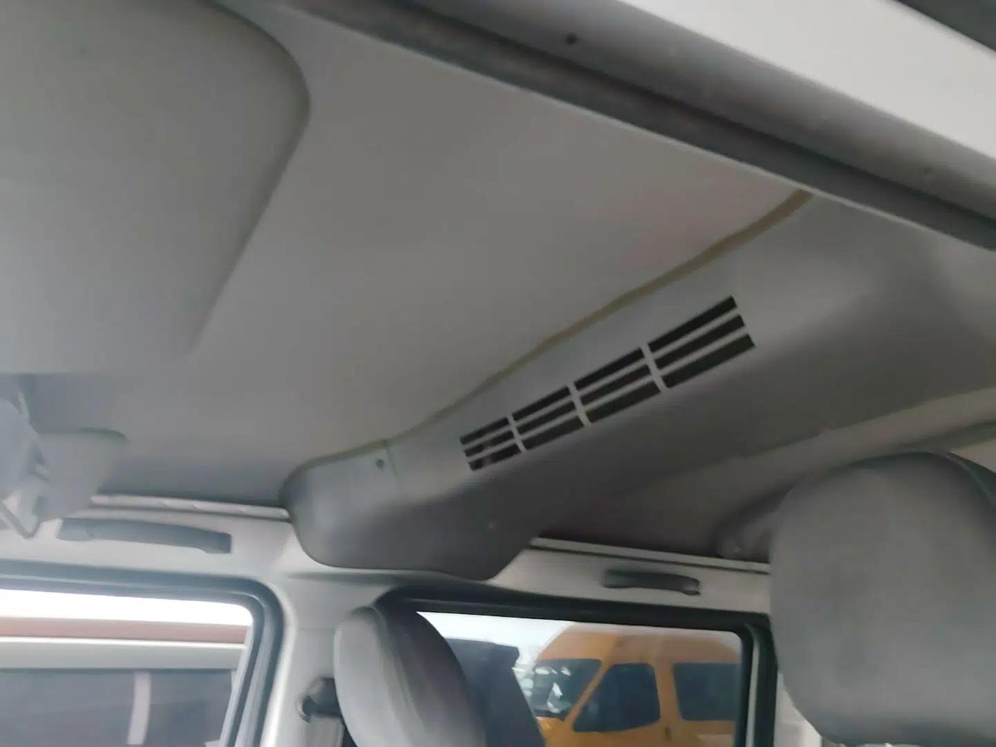 Wuling Rongguang EV 2020 Basic Version 7-Seater 300 km — миниатюра 21