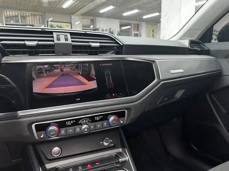 Audi Q3 2022 35 TFSI Fashion Dynamic Edition — миниатюра 11