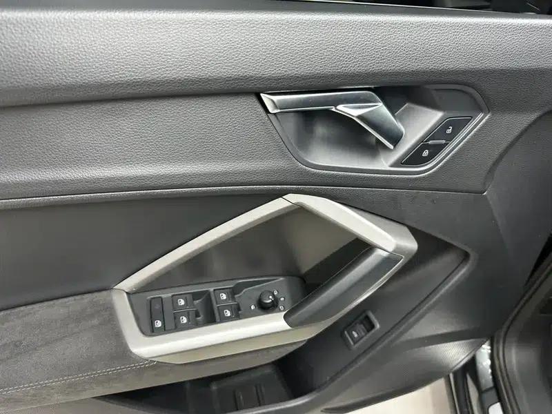 Audi Q3 2022 35 TFSI Fashion Dynamic Edition — миниатюра 25