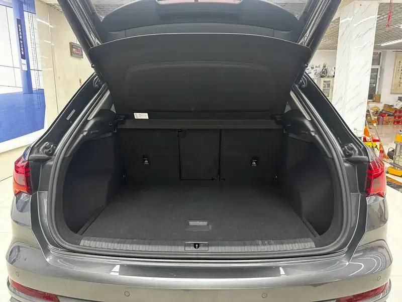 Audi Q3 2022 35 TFSI Fashion Dynamic Edition — миниатюра 27