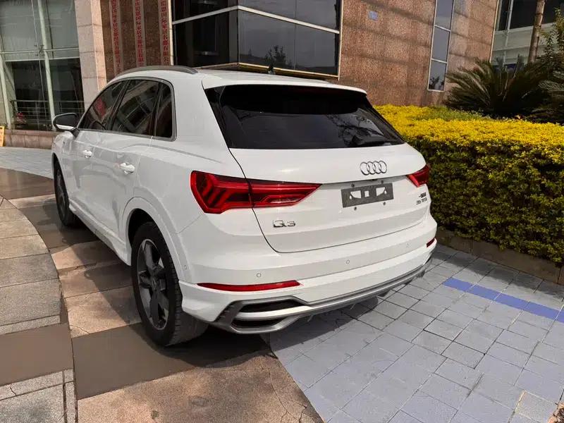 Audi Q3 2023 35 TFSI Fashion Dynamic Edition — миниатюра 4