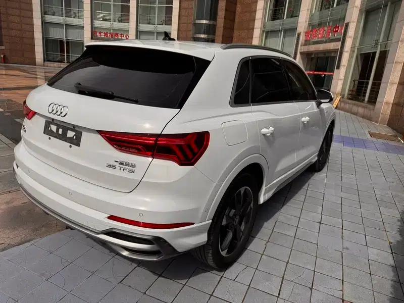 Audi Q3 2023 35 TFSI Fashion Dynamic Edition — миниатюра 6