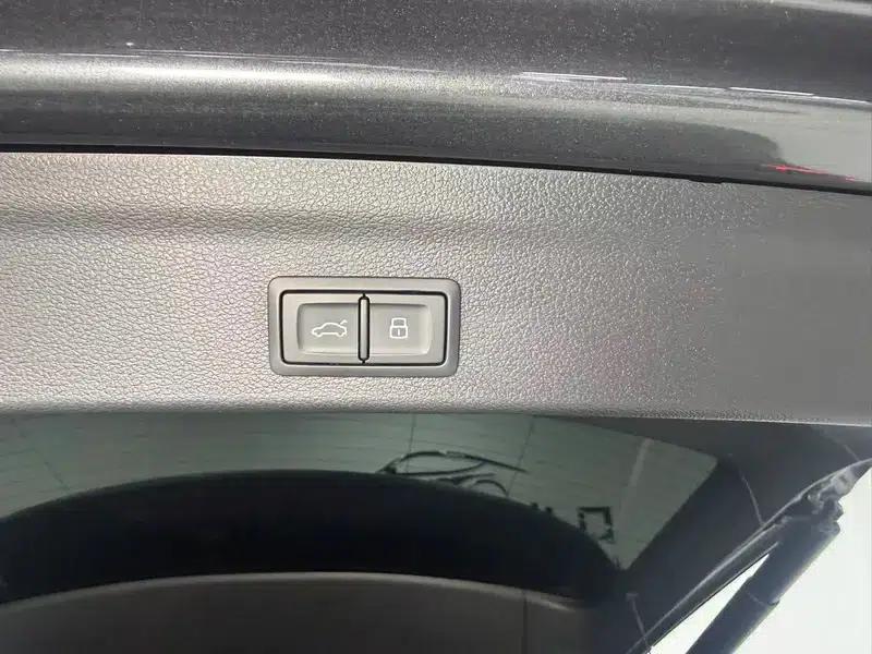 Audi Q3 2022 35 TFSI Fashion Dynamic Edition — миниатюра 11