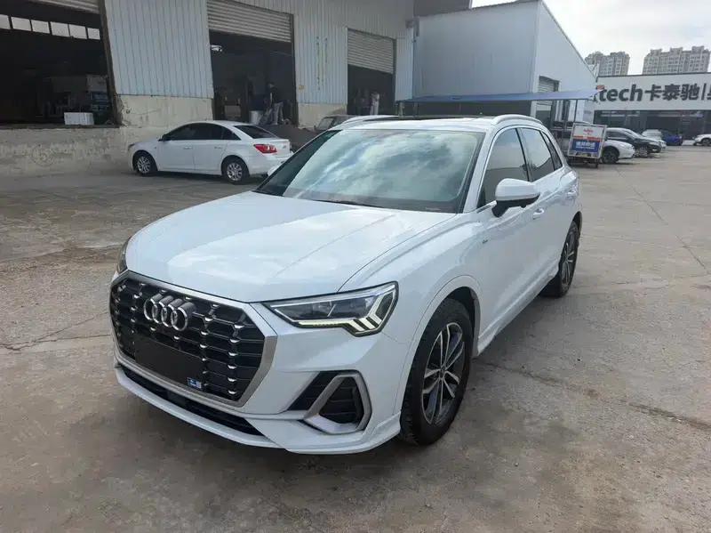 Audi Q3 2022 35 TFSI Progressive Dynamic — миниатюра 1