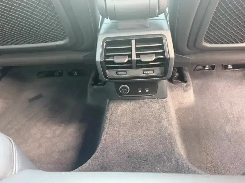 Audi Q3 2022 35 TFSI Progressive Dynamic — миниатюра 7