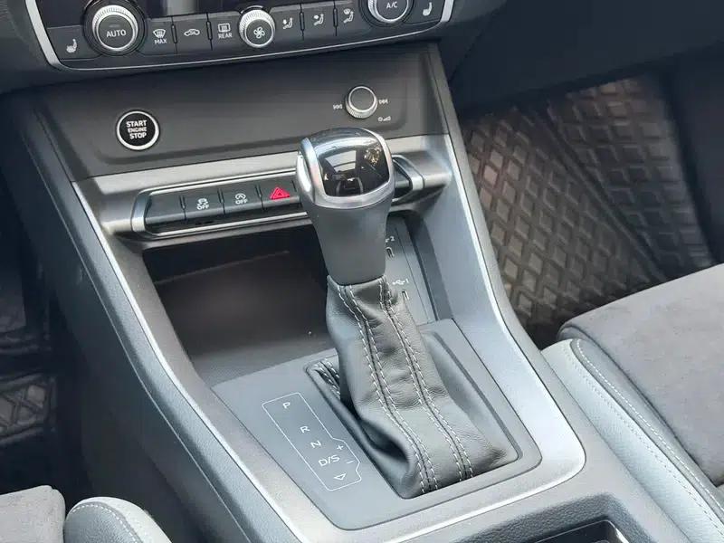 Audi Q3 2023 35 TFSI Fashion Dynamic Edition — миниатюра 16
