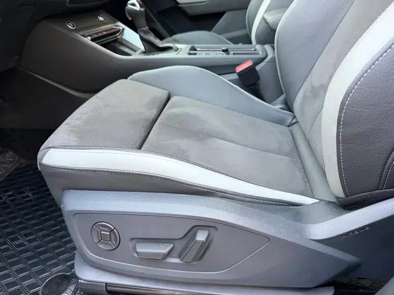 Audi Q3 2023 35 TFSI Fashion Dynamic Edition — миниатюра 18
