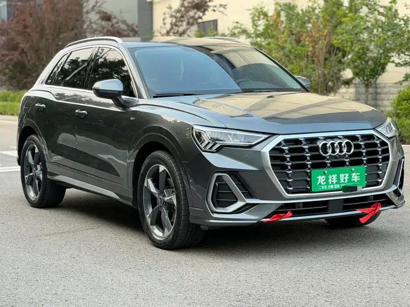 Audi Q3 2023 35 TFSI Fashion Dynamic Edition — миниатюра 3