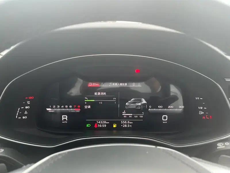 Audi A6L 2024 45 TFSI Premium Dynamic Edition — миниатюра 11