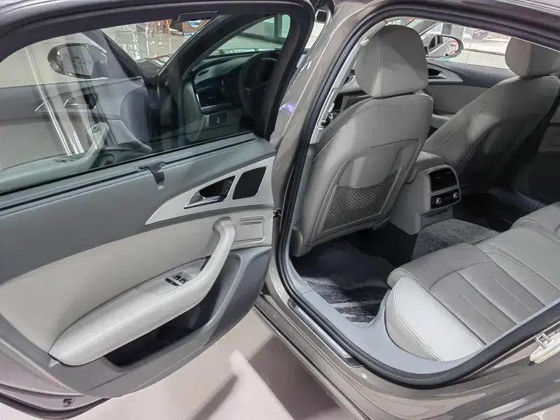 Audi A6L 2012 TFSI Comfort — миниатюра 23