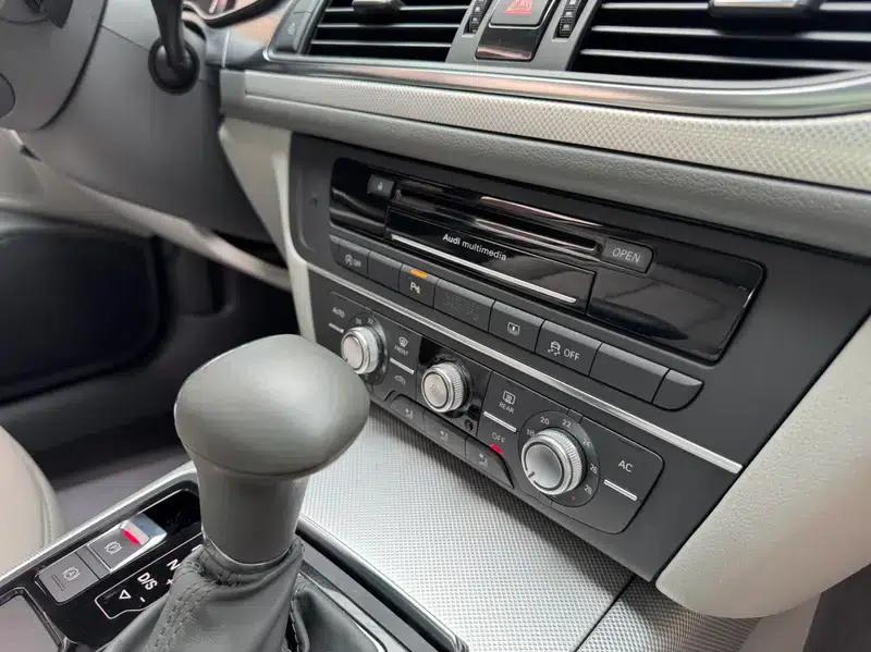 Audi A6L 2012 30 FSI Luxury — миниатюра 8