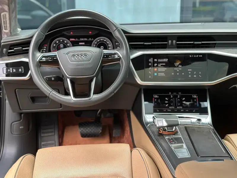 Audi A6L 2023 Facelift 55 TFSI quattro Premium Dynamic Edition — миниатюра 10