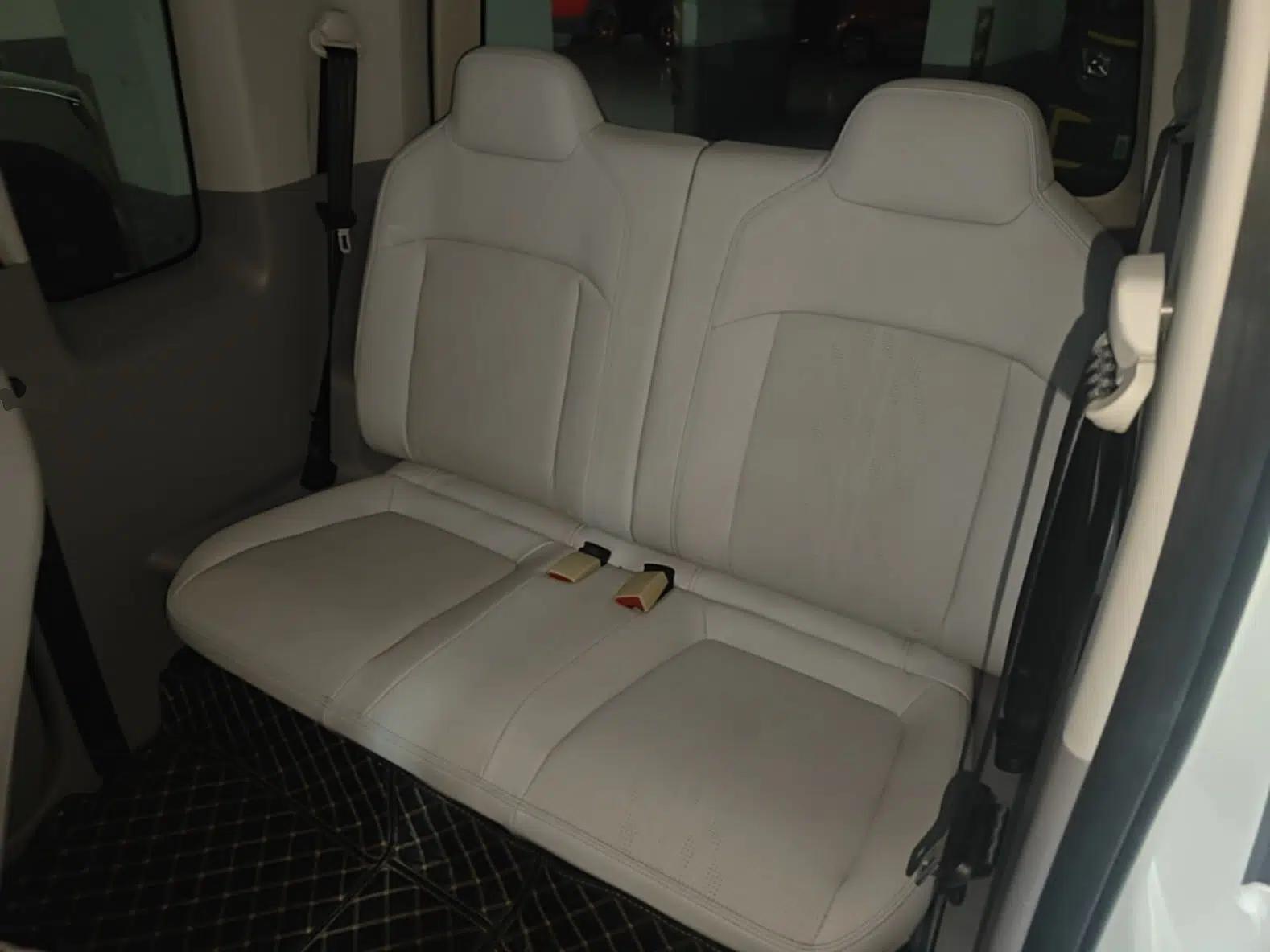 Wuling Air ev 2023 - Four Seats - Advanced Edition — миниатюра 20