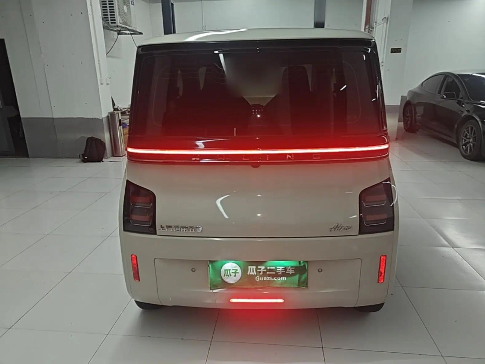 Wuling Air ev 2023 - Four Seats - Advanced Edition — миниатюра 5