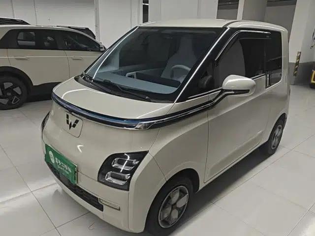 Wuling Air ev 2023 - Four Seats - Advanced Edition
