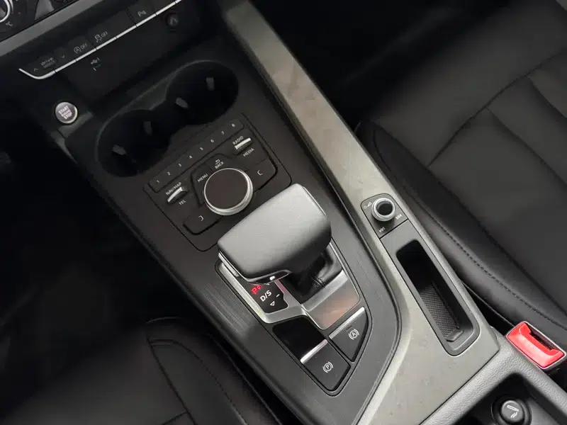 Audi A4L 2018 30th Anniversary Edition 40 TFSI Progressive — миниатюра 13