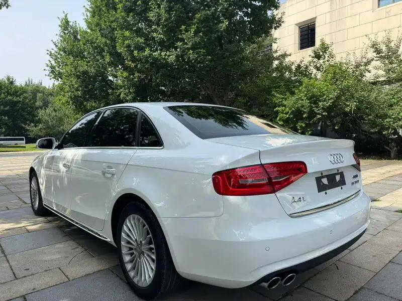 Audi A4L 2016 35 TFSI Automatic Standard Edition — миниатюра 4