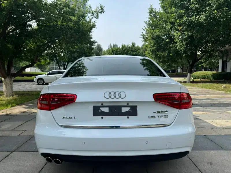 Audi A4L 2016 35 TFSI Automatic Standard Edition — миниатюра 5