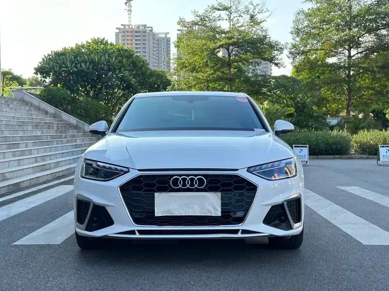 Audi A4L 2022 40 TFSI Fashion Dynamic Edition — миниатюра 2