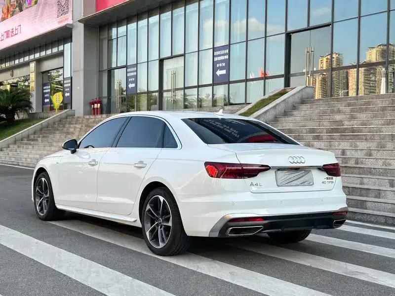 Audi A4L 2022 40 TFSI Fashion Dynamic Edition — миниатюра 5