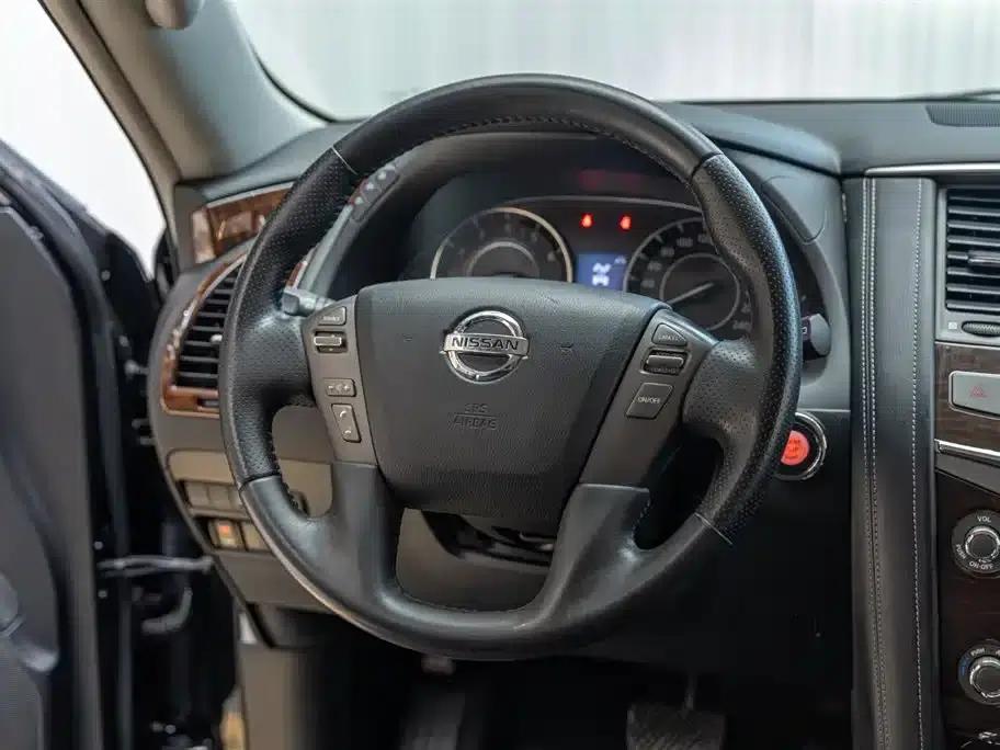 Nissan Terra 2019 4.0L Automatic — миниатюра 11