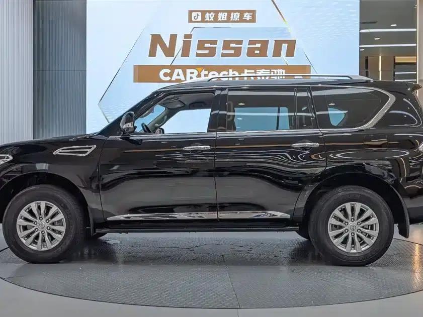 Nissan Terra 2019 4.0L Automatic — миниатюра 3
