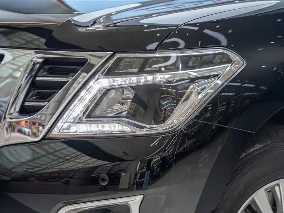 Nissan Terra 2019 4.0L Automatic — миниатюра 6