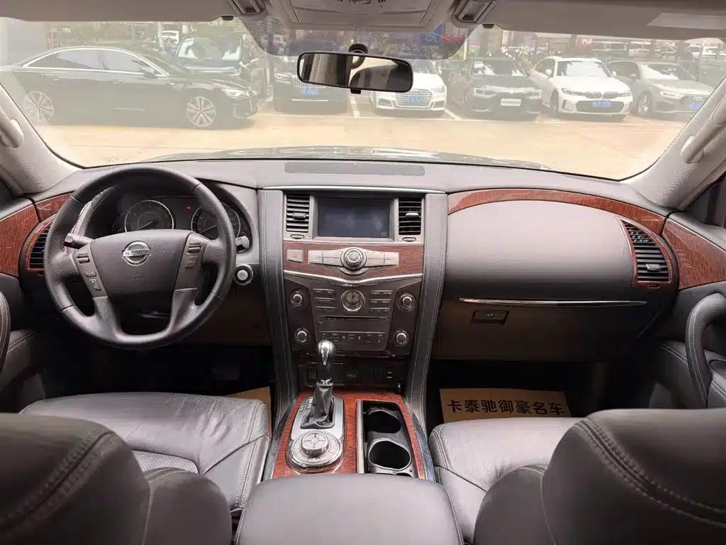 Nissan Terra 2019 4.0L Automatic — миниатюра 10