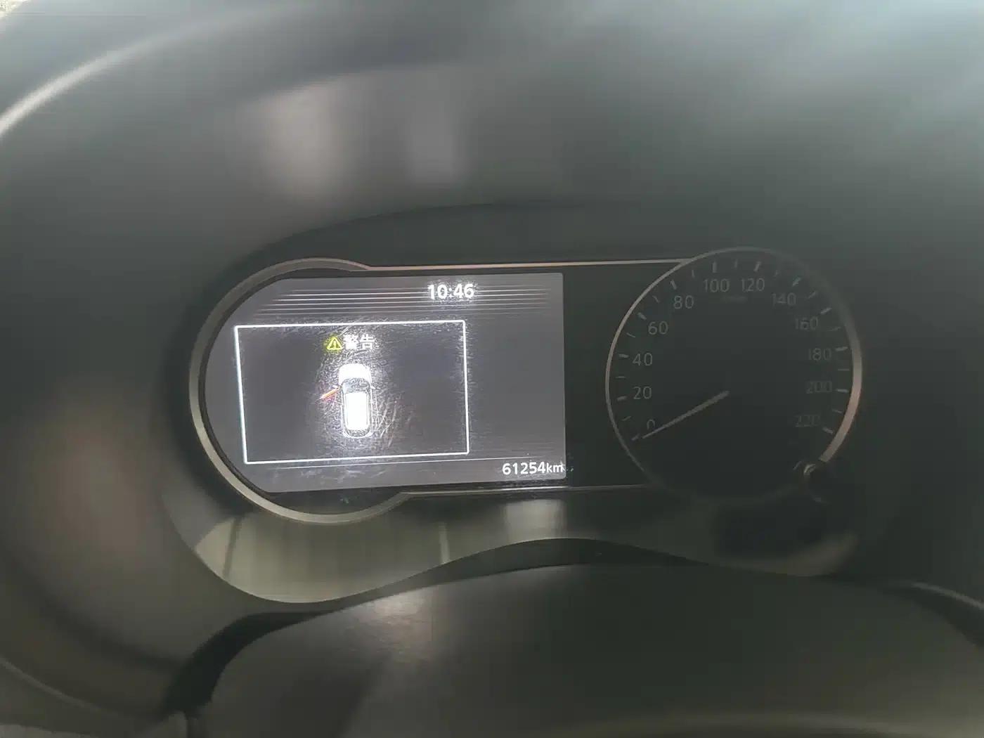 Nissan Kicks 2021 1.5L XV CVT Smart Luxury Edition — миниатюра 6