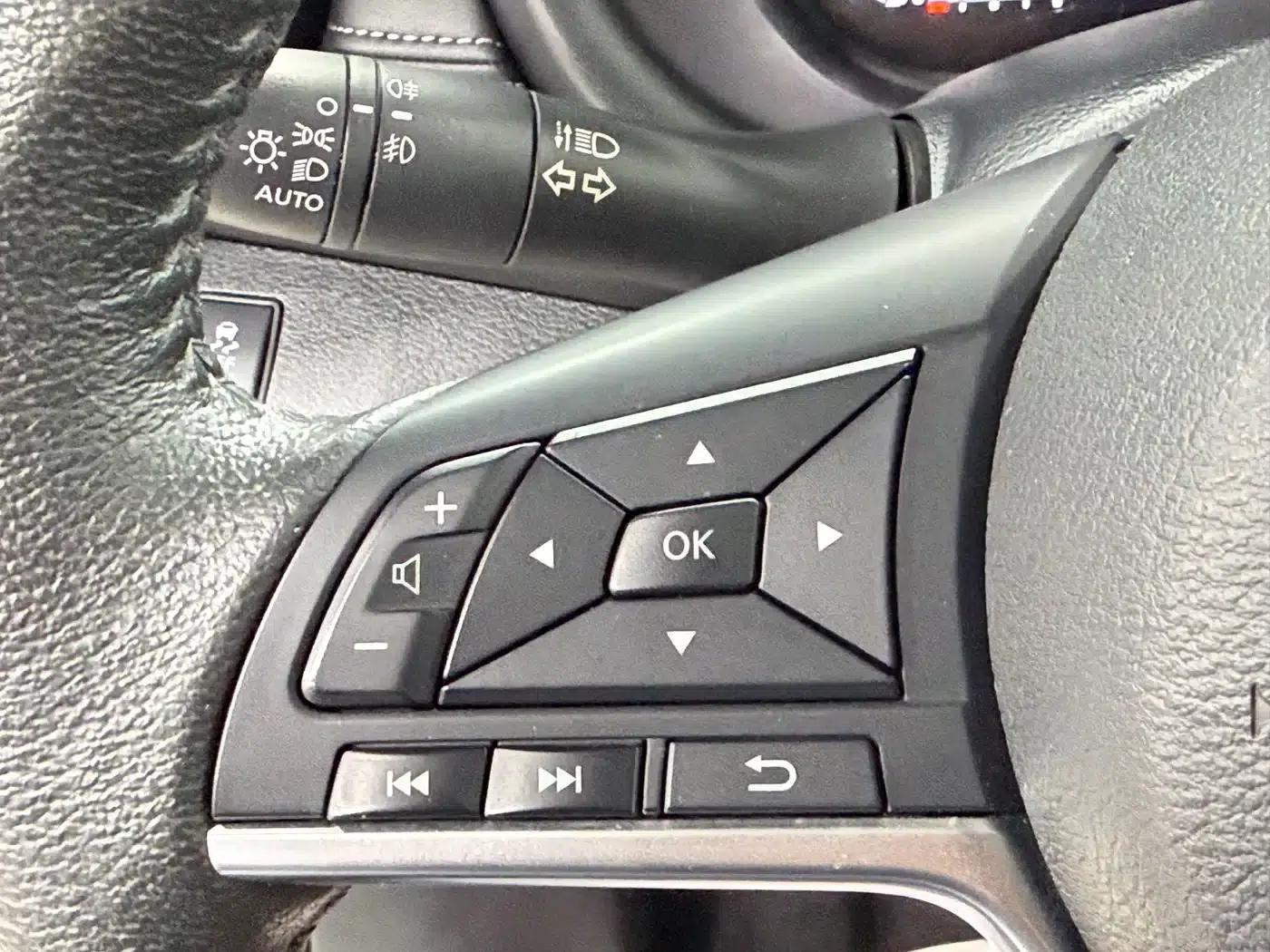 Nissan Kicks 2022 1.5L CVT XV Luxury Edition — миниатюра 12