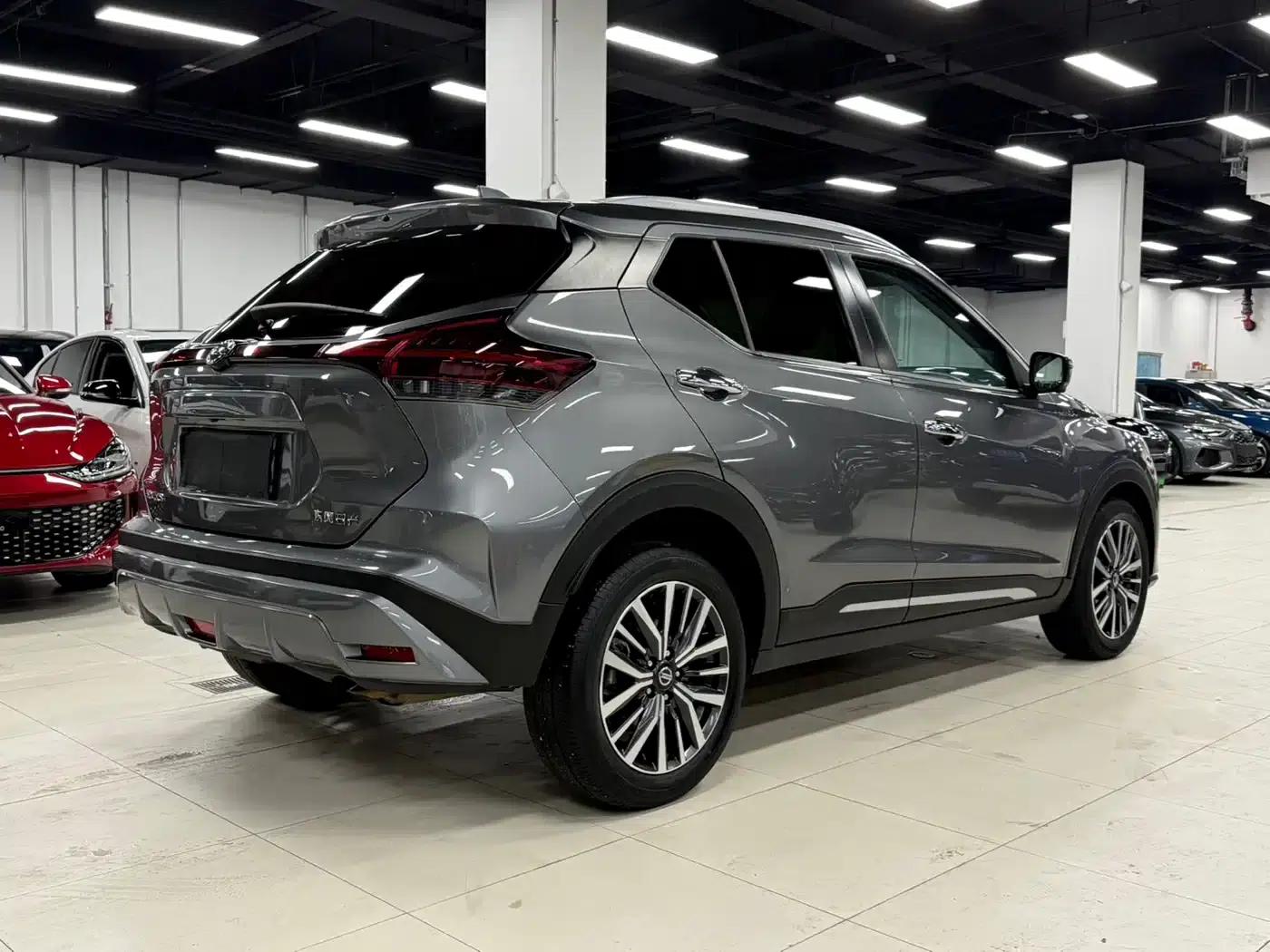 Nissan Kicks 2022 1.5L CVT XV Luxury Edition — миниатюра 5