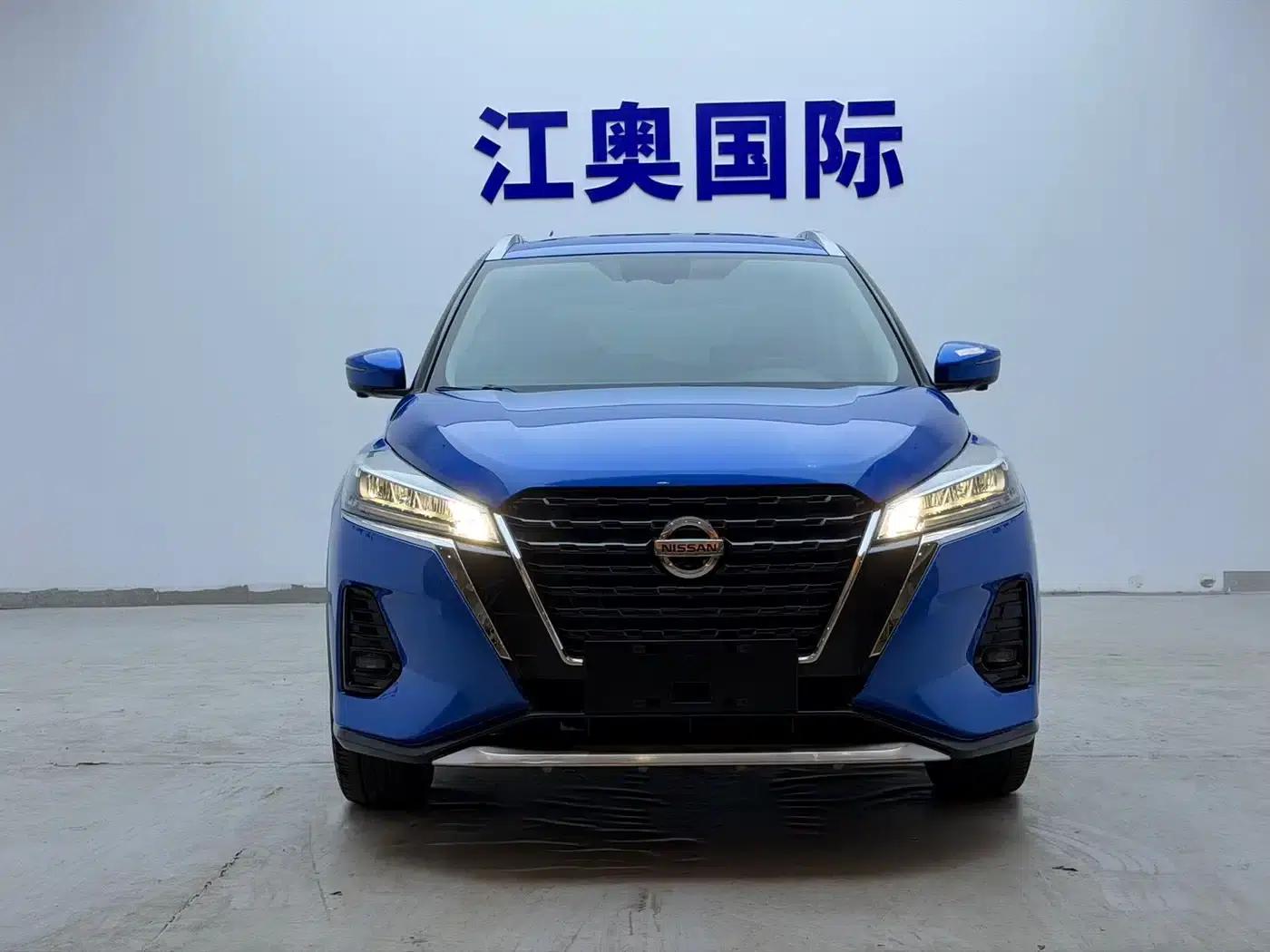 Nissan Kicks 2021 1.5L XV CVT Smart Luxury Edition — миниатюра 2