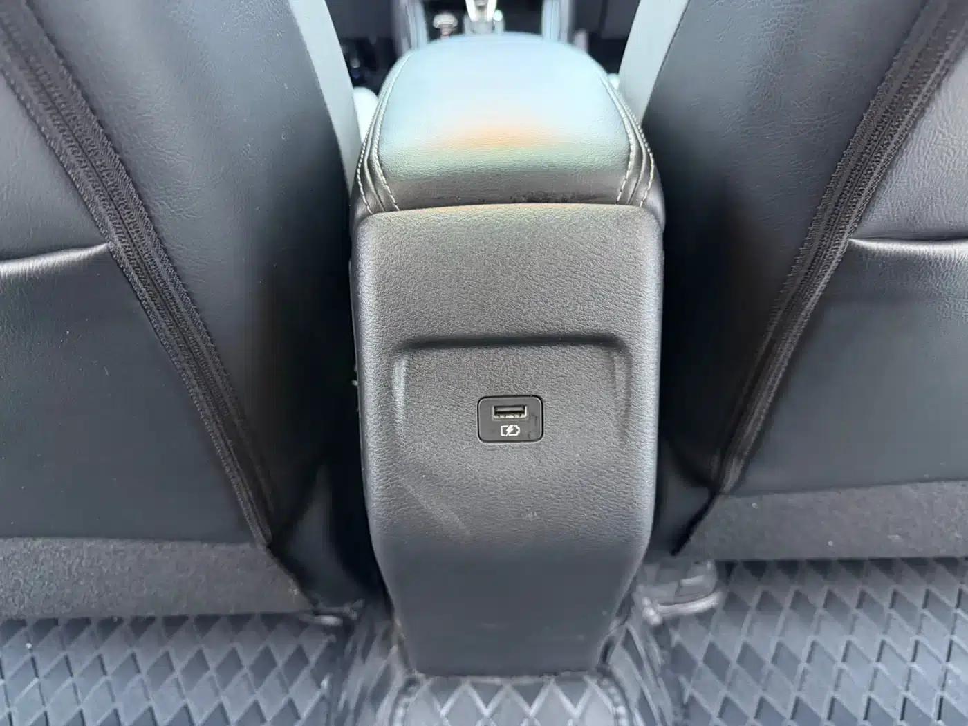 Nissan Kicks 2021 1.5L XV CVT Smart Luxury Edition — миниатюра 14