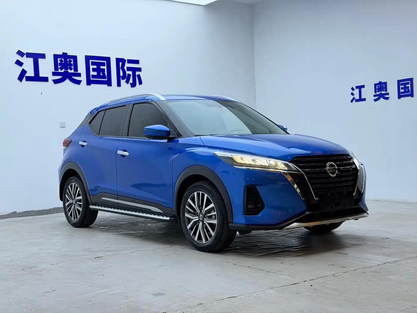Nissan Kicks 2021 1.5L XV CVT Smart Luxury Edition — миниатюра 3