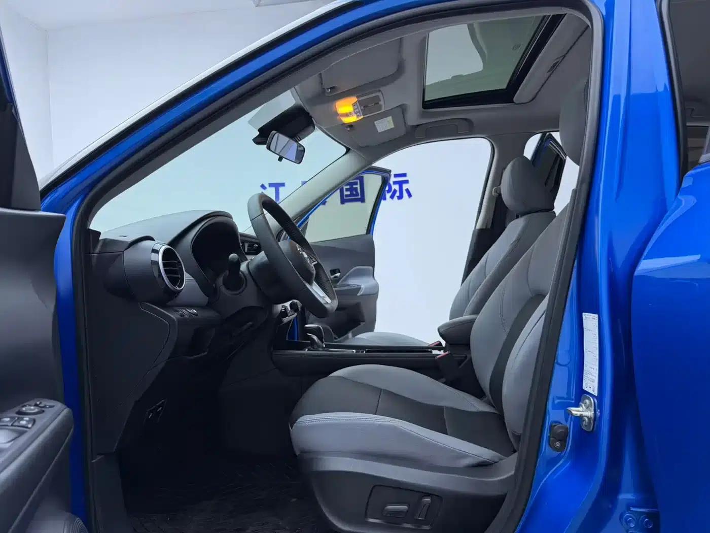 Nissan Kicks 2021 1.5L XV CVT Smart Luxury Edition — миниатюра 5