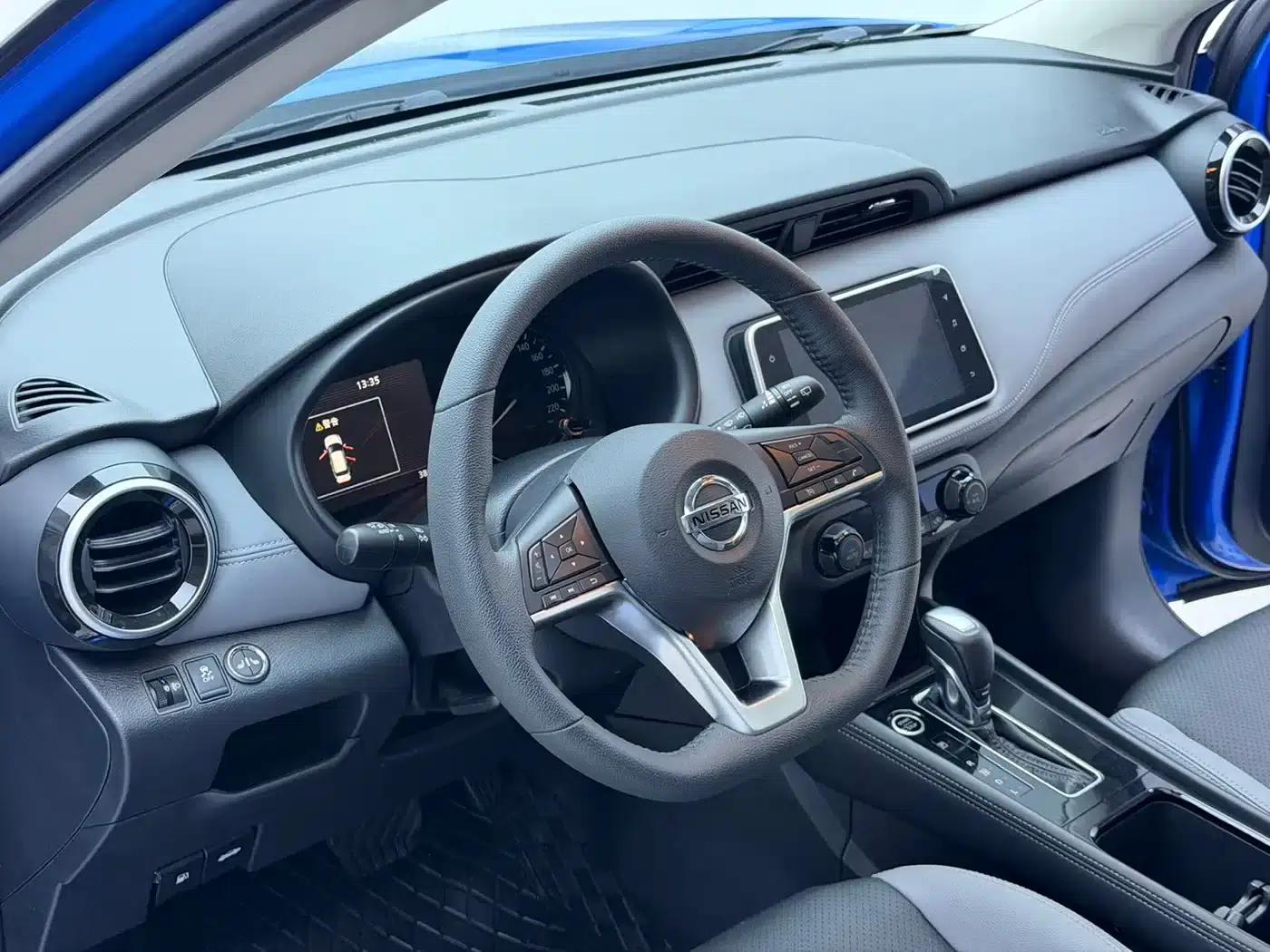 Nissan Kicks 2021 1.5L XV CVT Smart Luxury Edition — миниатюра 7