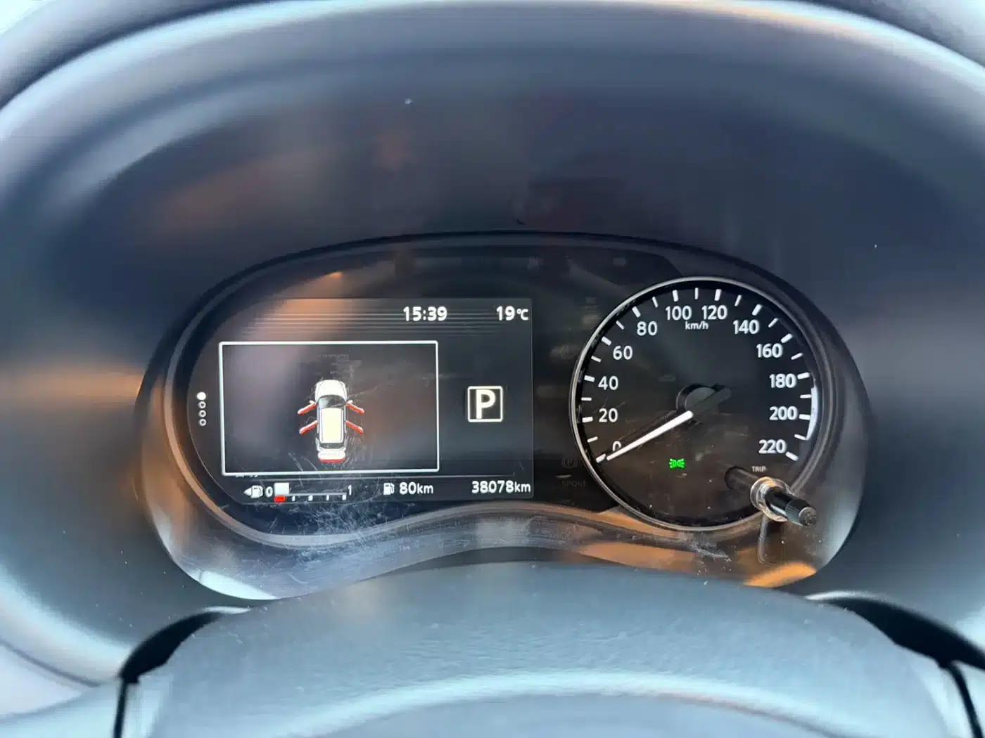 Nissan Kicks 2021 1.5L XV CVT Smart Luxury Edition — миниатюра 9