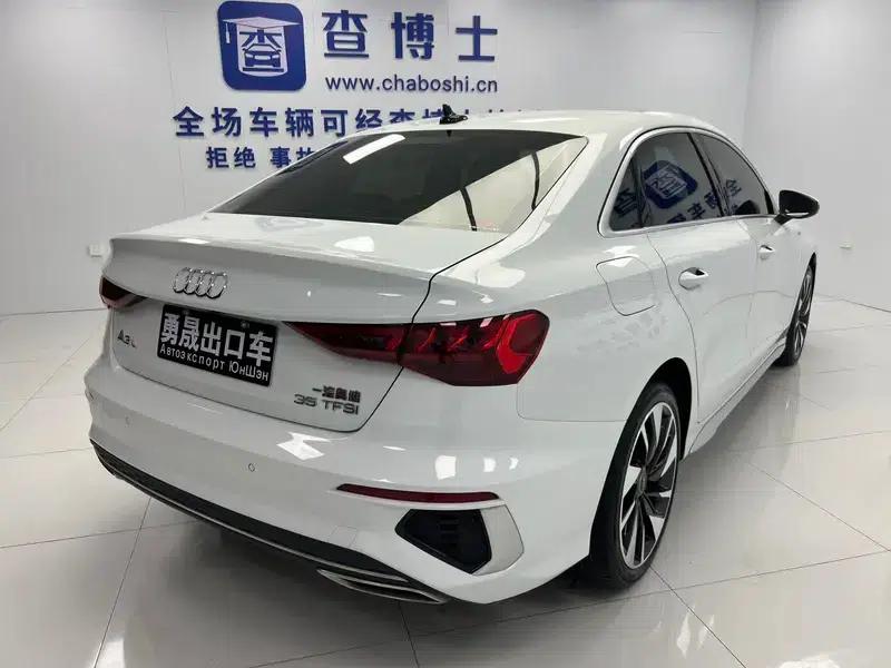 Audi A3 2023 Facelift A3L Limousine 35 TFSI Sporty Edition — миниатюра 6