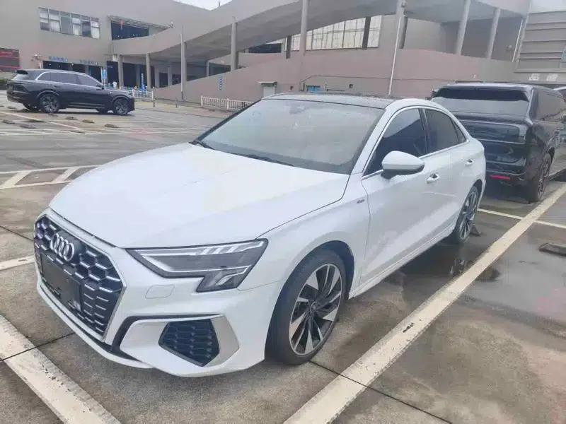 Audi A3 2023 Facelift A3L Limousine 35 TFSI Sporty Edition — миниатюра 1