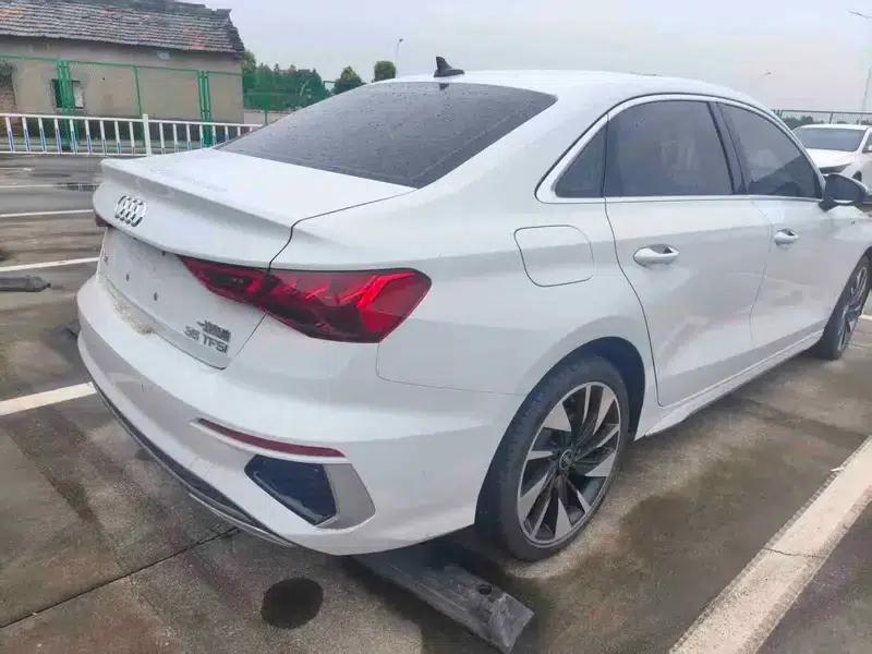 Audi A3 2023 Facelift A3L Limousine 35 TFSI Sporty Edition — миниатюра 4