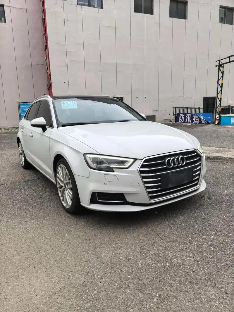 Audi A3 2018 30th Anniversary Edition Sportback 40 TFSI Fashion Model — миниатюра 3