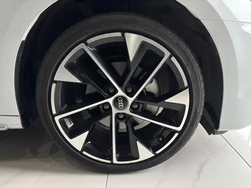 2022 Audi A3 A3L Limousine 35 TFSI Fashion Sport — миниатюра 17