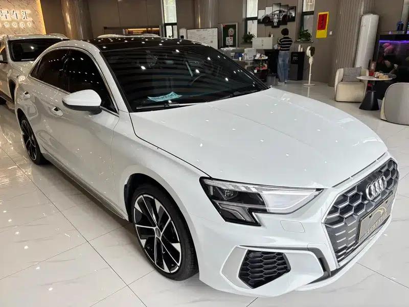 2022 Audi A3 A3L Limousine 35 TFSI Fashion Sport — миниатюра 3