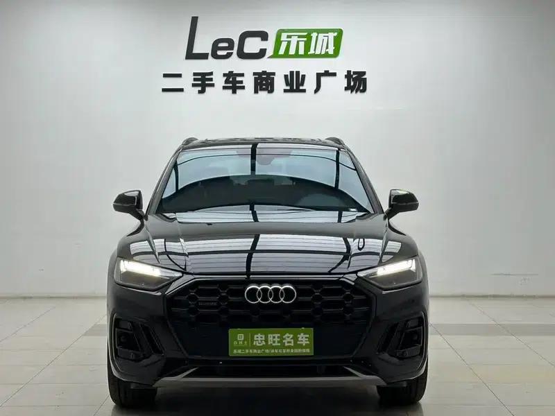 Audi Q5L 2024 40TFSI Luxury Dynamic — миниатюра 2