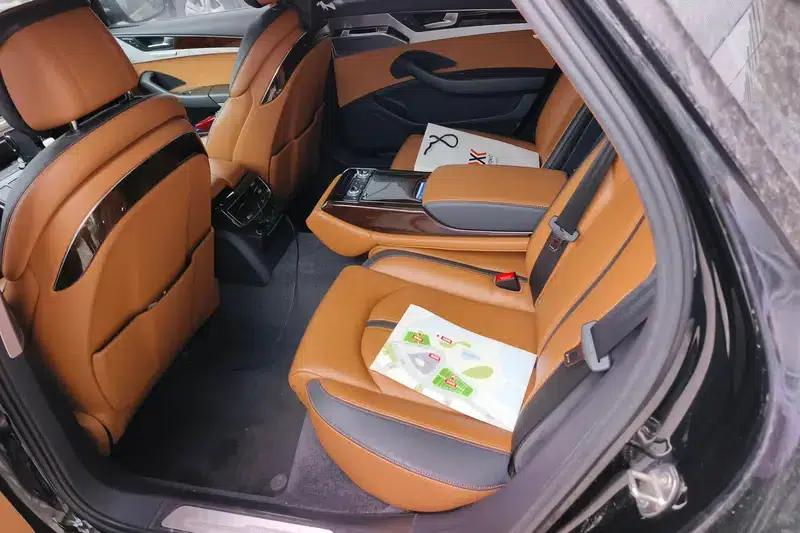 2017 Audi A8 A8L 45 TFSI quattro Comfort — миниатюра 12