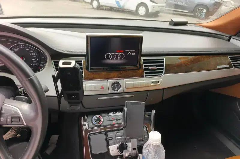 2017 Audi A8 A8L 45 TFSI quattro Comfort — миниатюра 10
