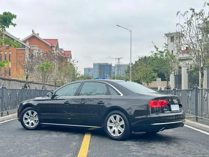 2013 Audi A8 A8L 45 TFSI quattro Comfort — миниатюра 4