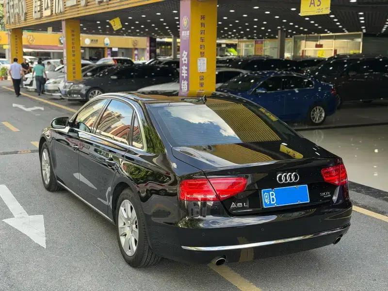 2011 Audi A8 A8L 3.0 TFSI quattro Comfort (213kW) — миниатюра 3
